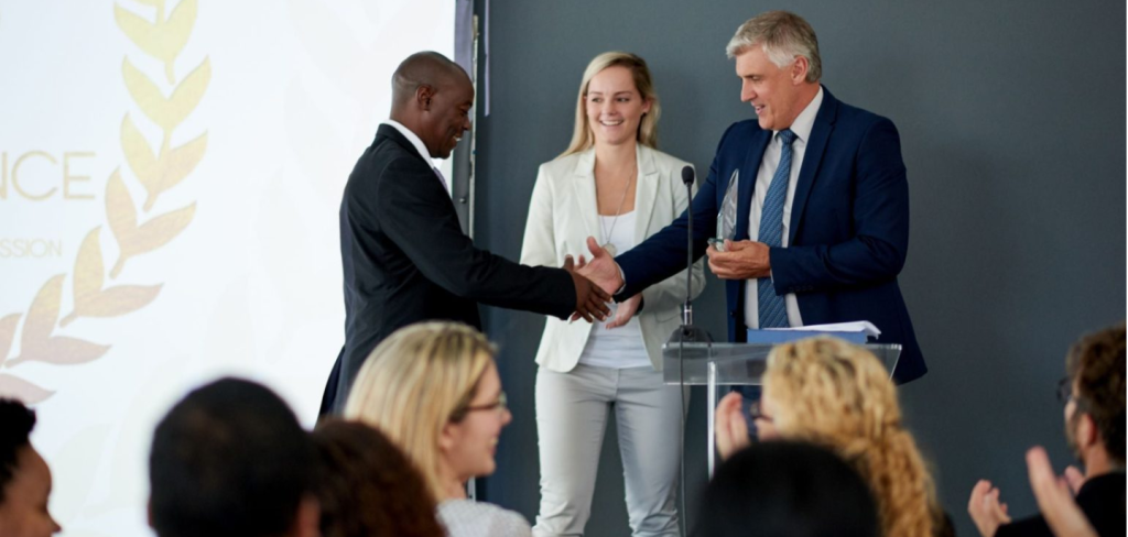 ltshe Abelungu lsiwasho